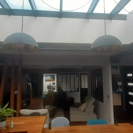 Portes De Paris בית נופש *
